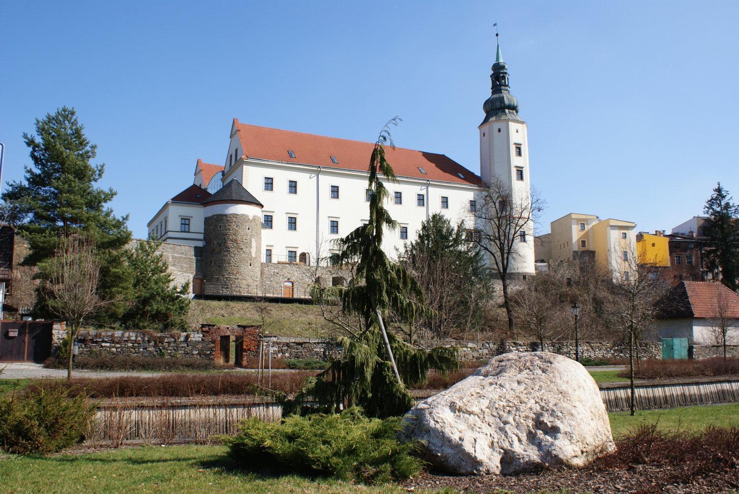 Zamecky Hotel Zlaty Orel Hranice  Exterior photo